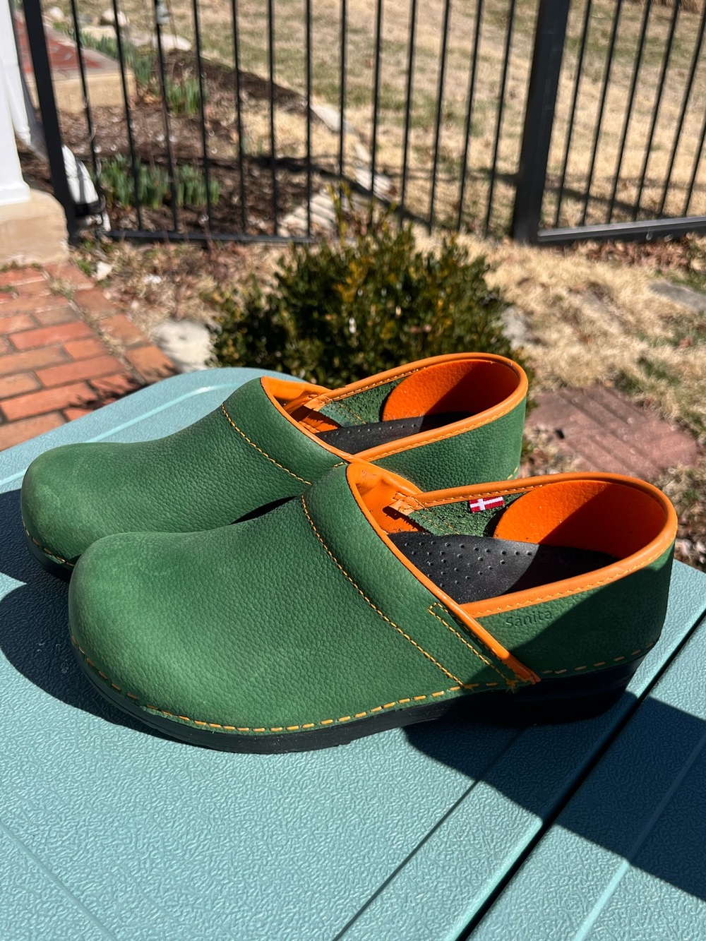 Sanita Professional Smooth Oil Leather Clogs